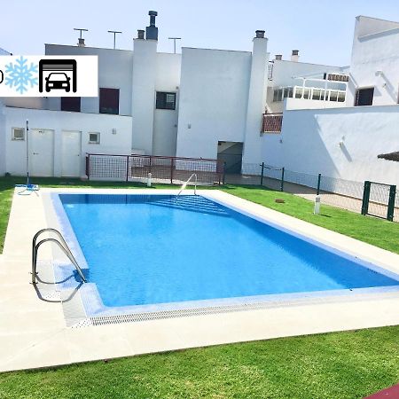 科尼尔-德拉弗龙特拉Atico Premium Conil Con 2 Terrazas, Parking, Piscina, Aire Ac Y Wifi -Solo Familias Y Parejas-公寓 外观 照片
